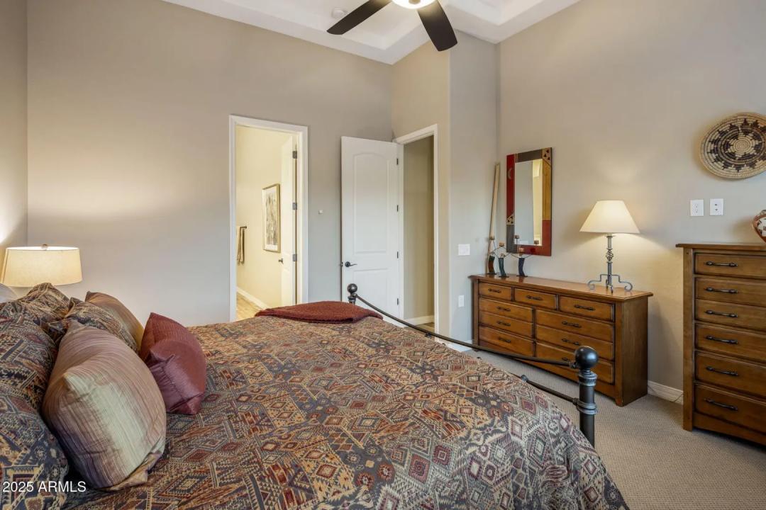 Real Estate Picture 23