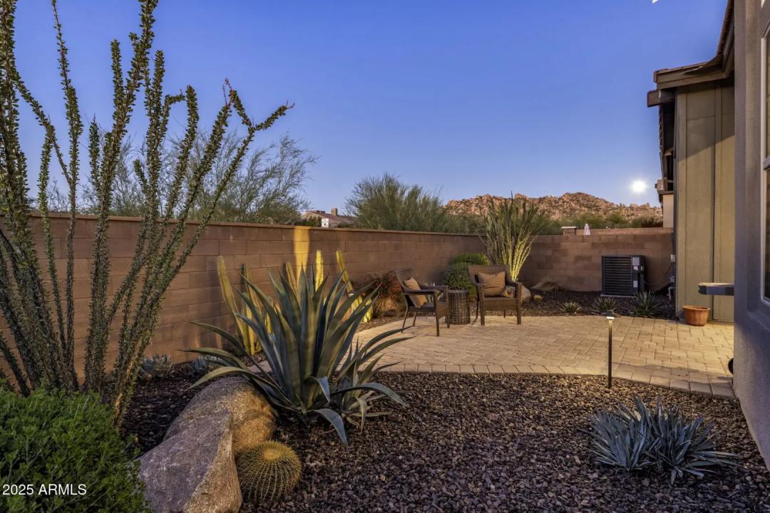 Real Estate Picture 39