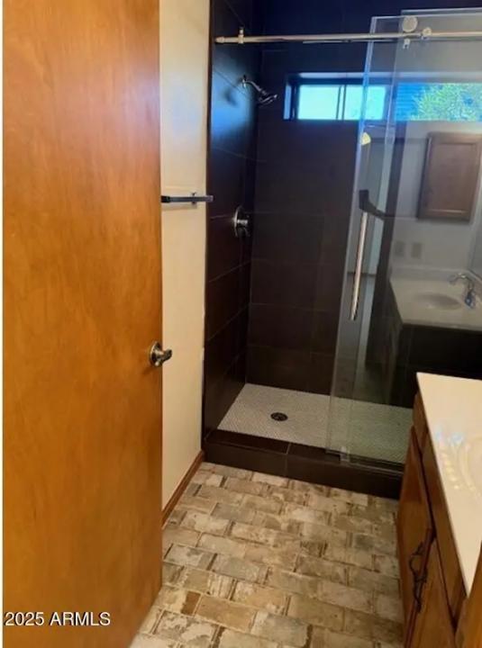 Real Estate Picture 11