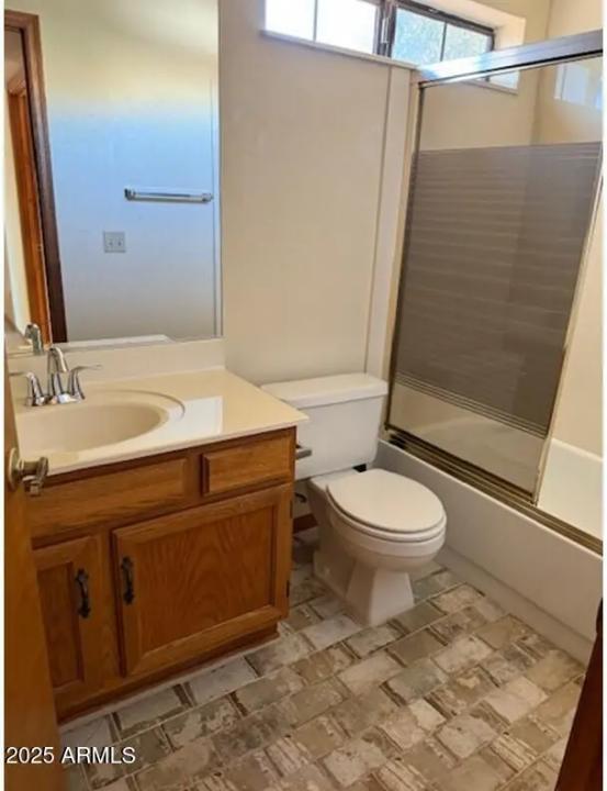 Real Estate Picture 10