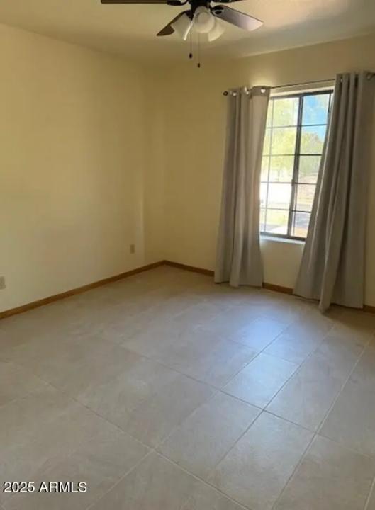 Real Estate Picture 14
