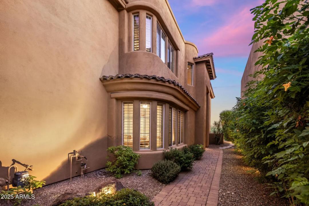 Real Estate Picture 43