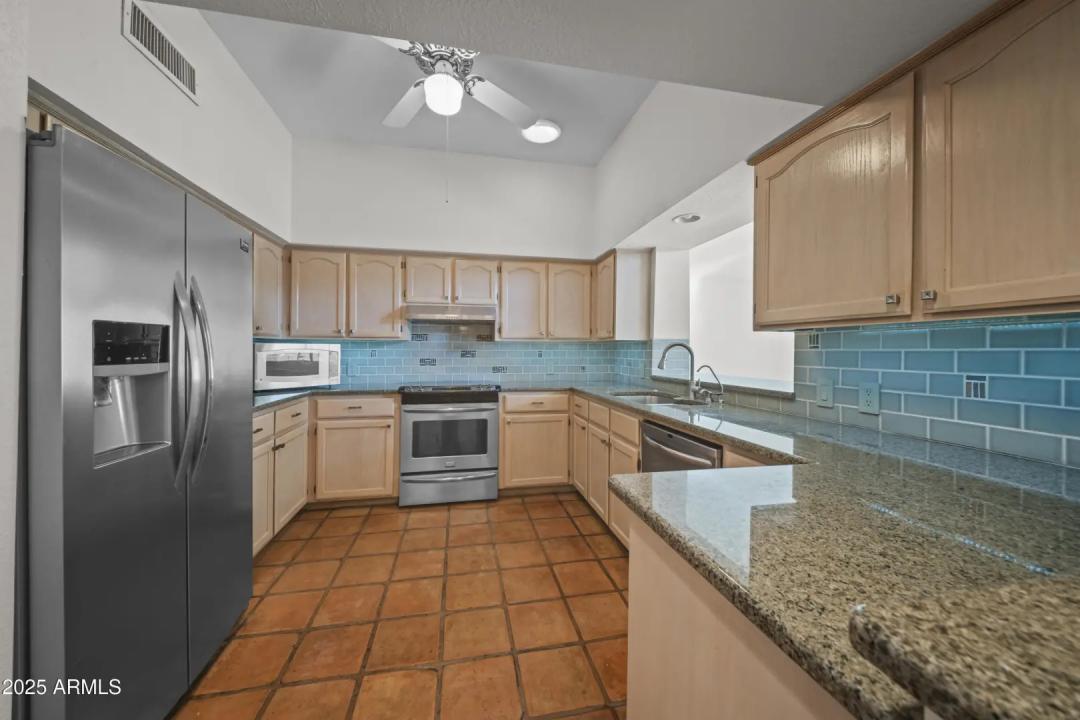 Real Estate Picture 2