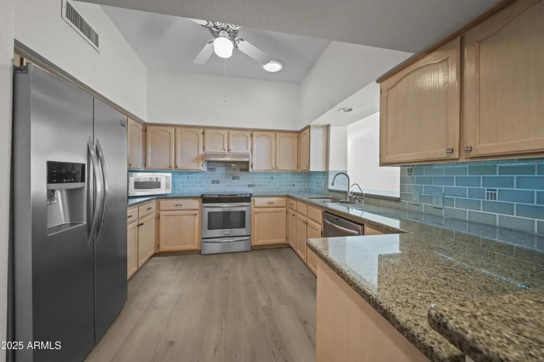 Real Estate Picture 2