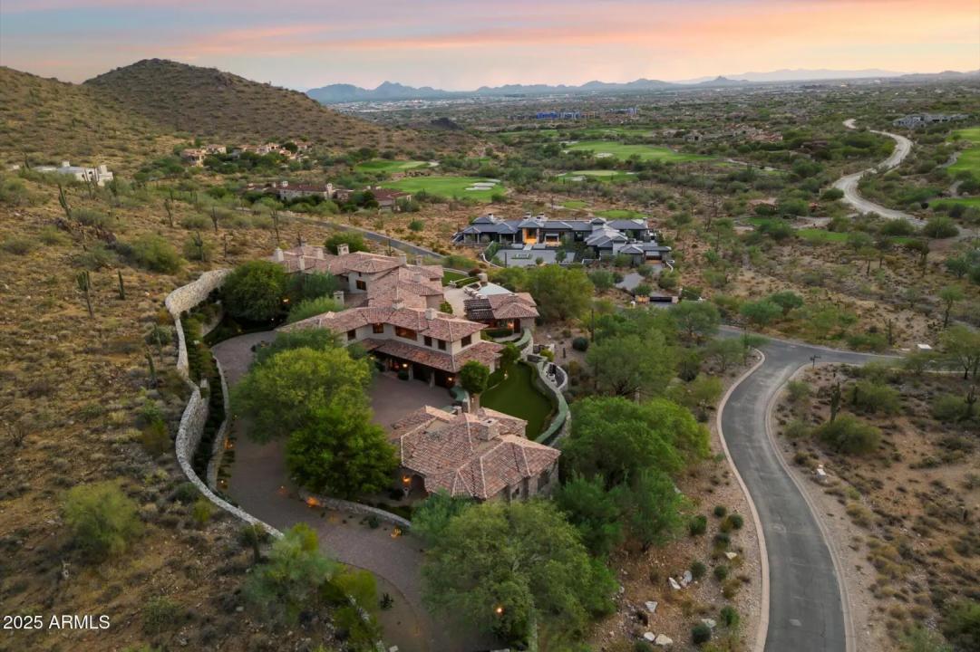 Real Estate Picture 1