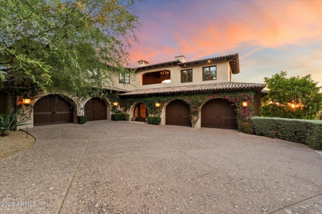 Real Estate Picture 10