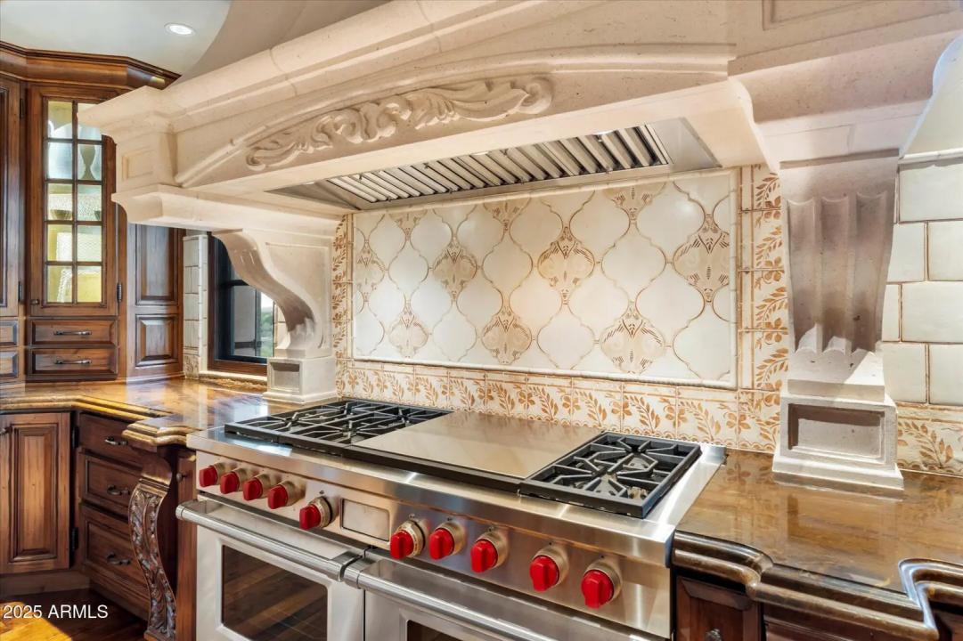 Real Estate Picture 31