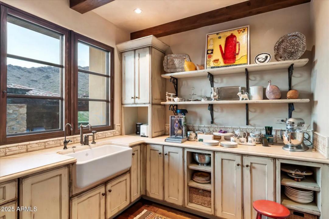 Real Estate Picture 35