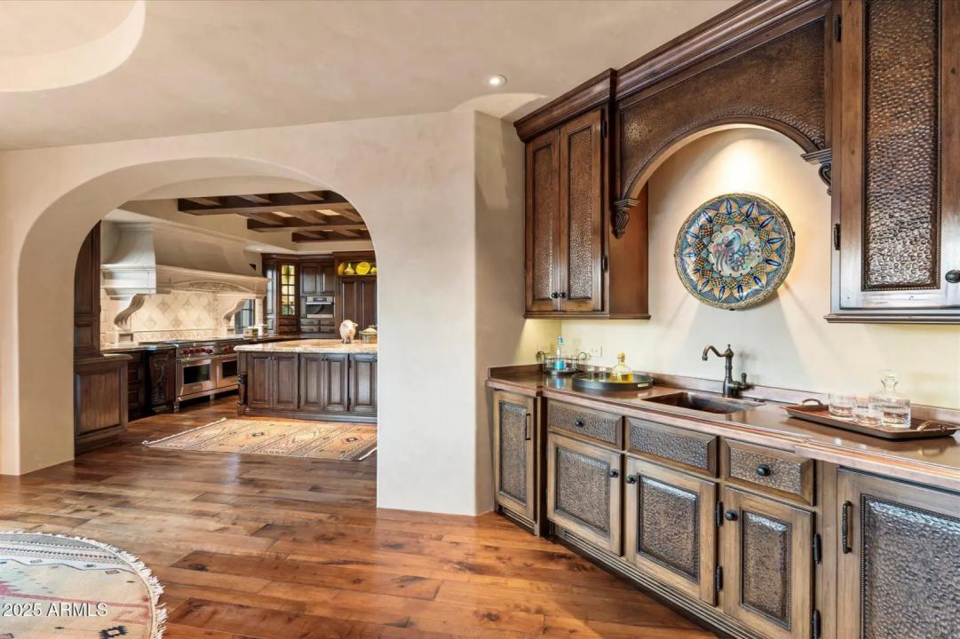 Real Estate Picture 38
