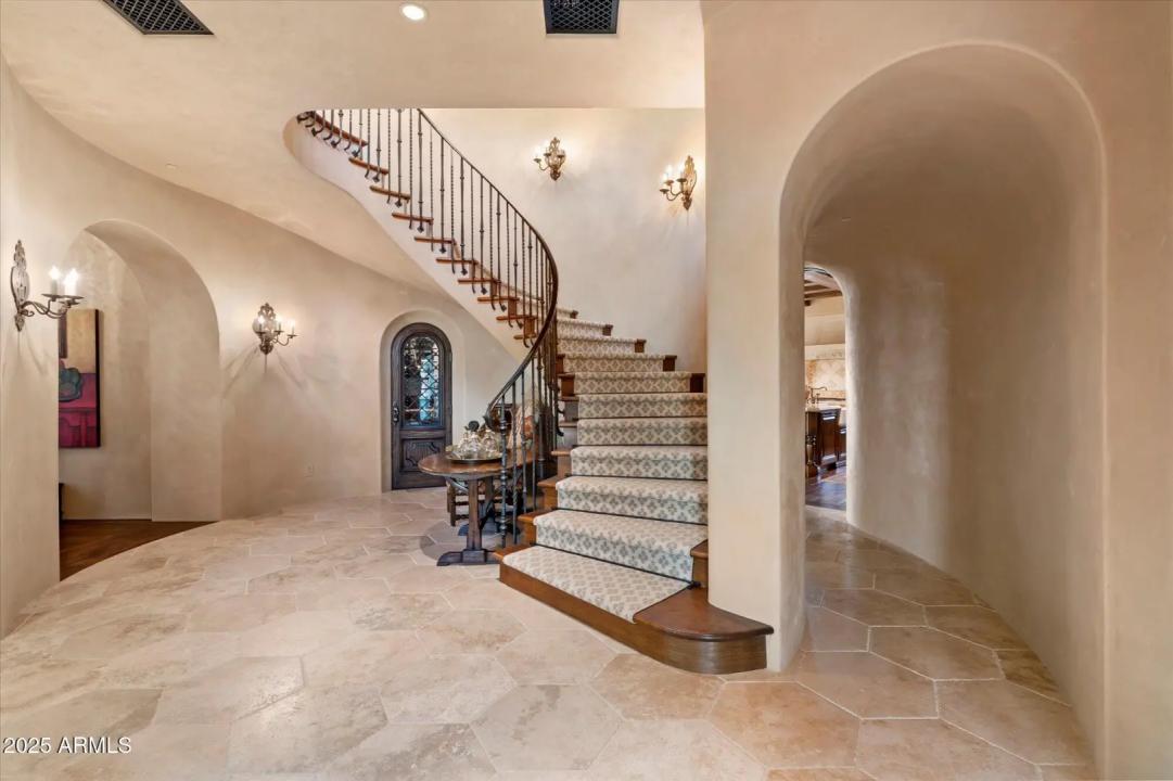 Real Estate Picture 41
