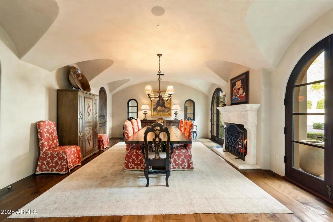 Real Estate Picture 44