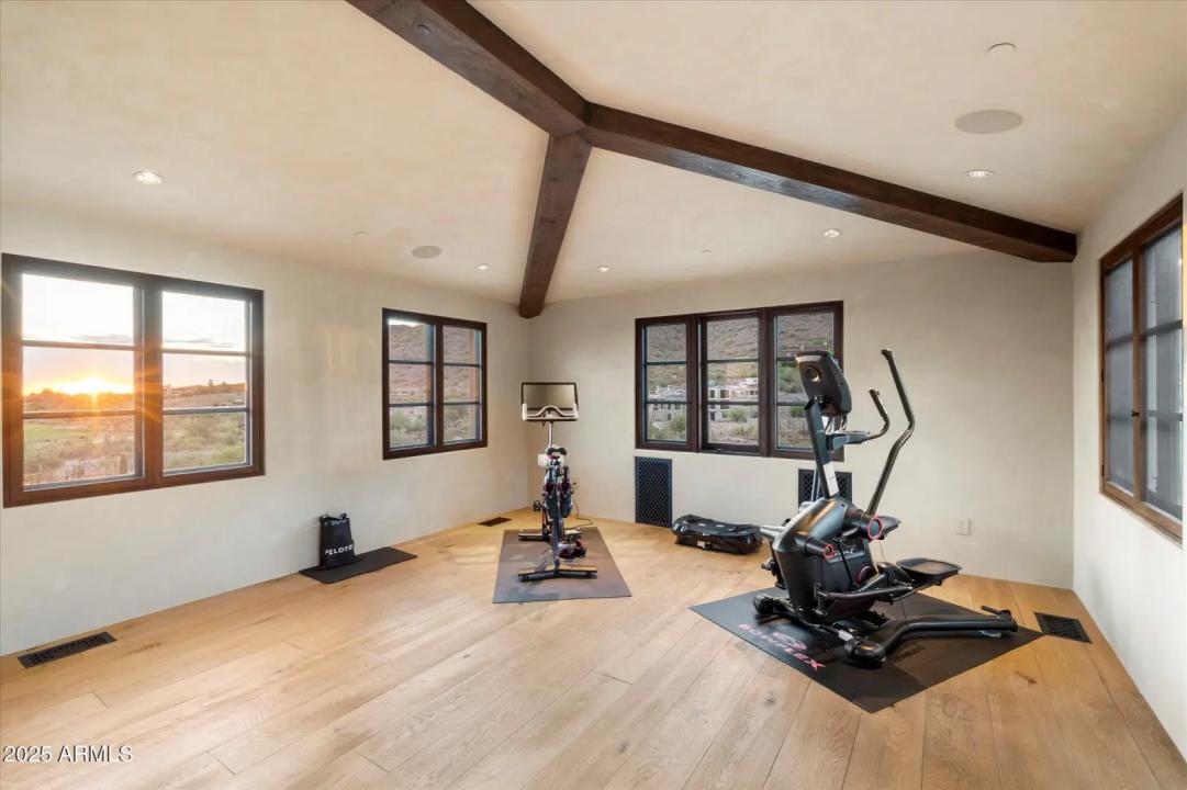 Real Estate Picture 80