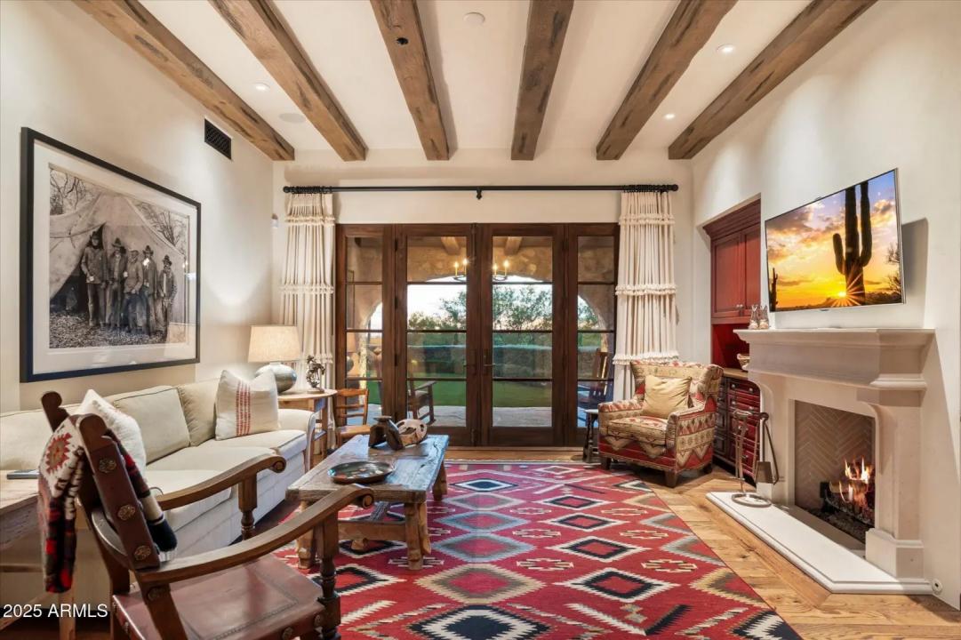 Real Estate Picture 105