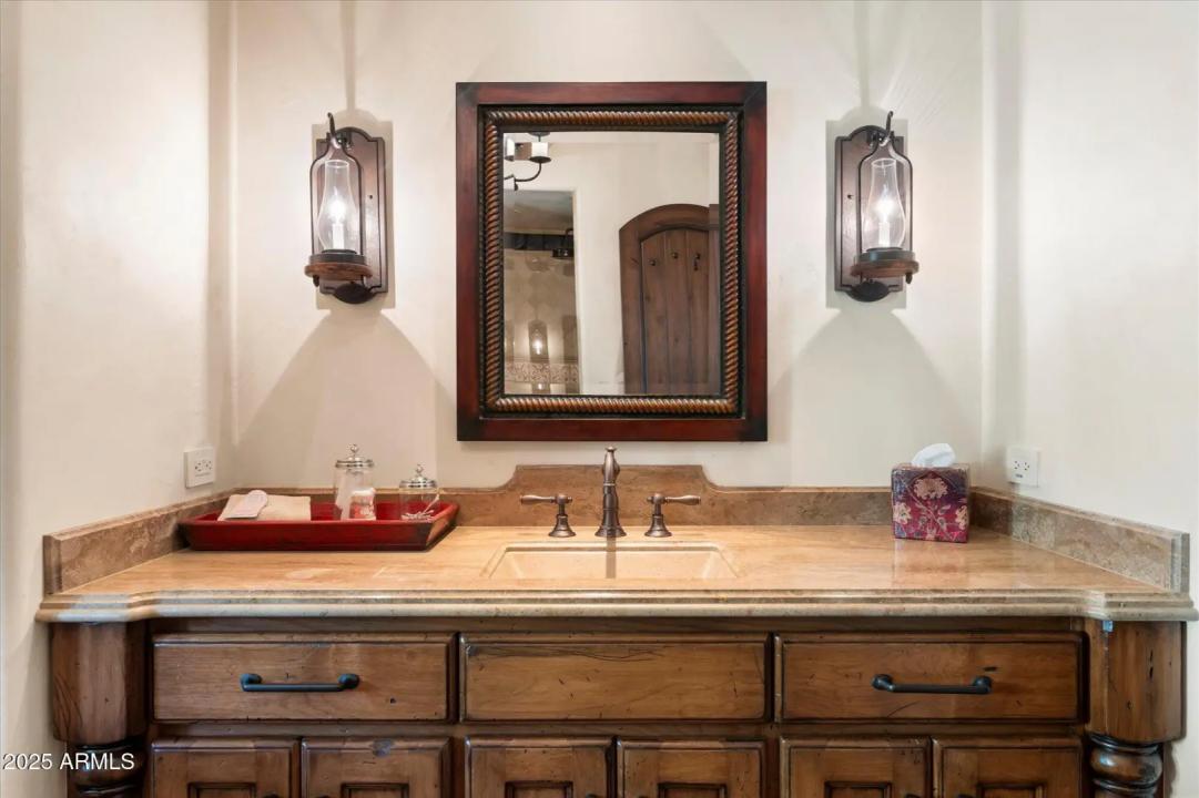 Real Estate Picture 109