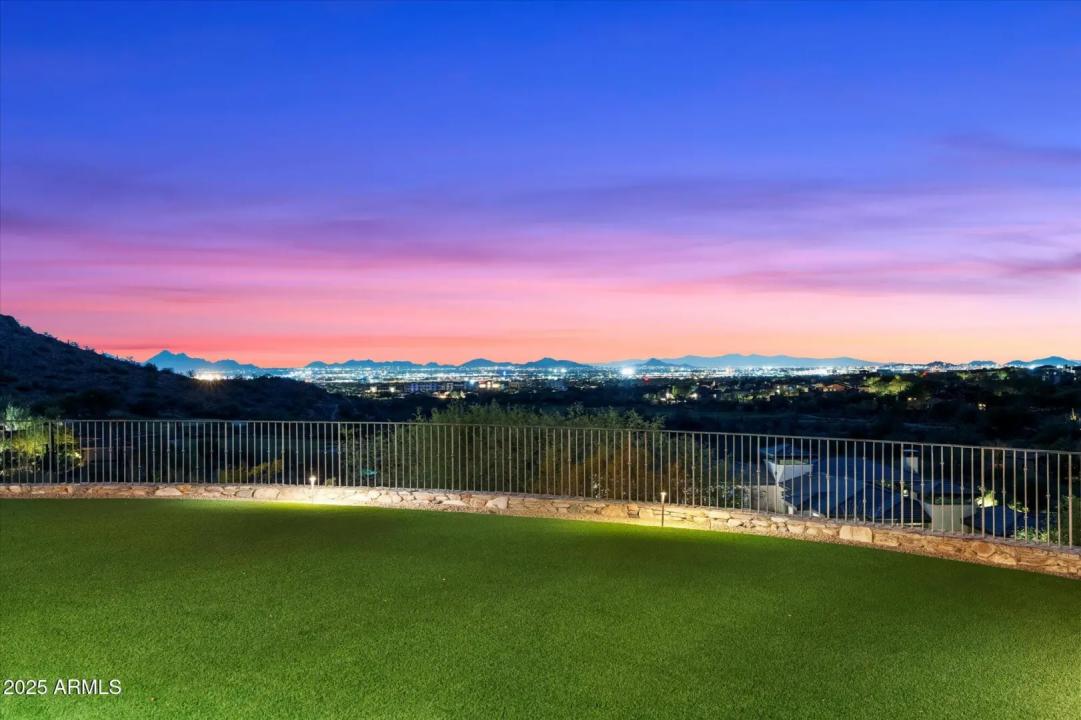Real Estate Picture 2