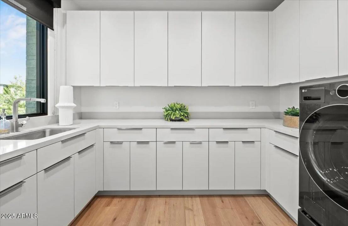 Real Estate Picture 31