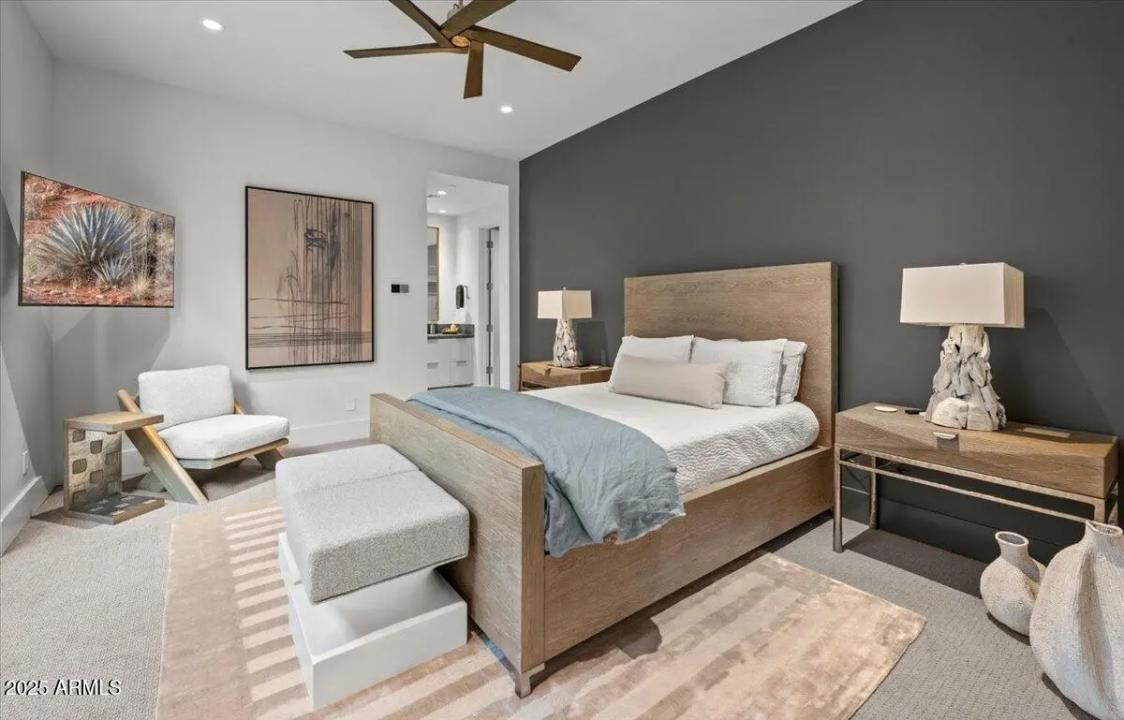 Real Estate Picture 38