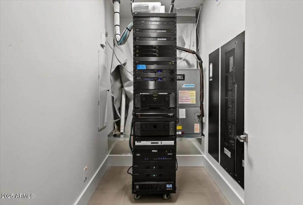 Real Estate Picture 43