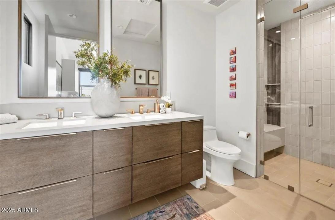 Real Estate Picture 48
