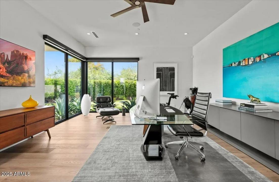 Real Estate Picture 50