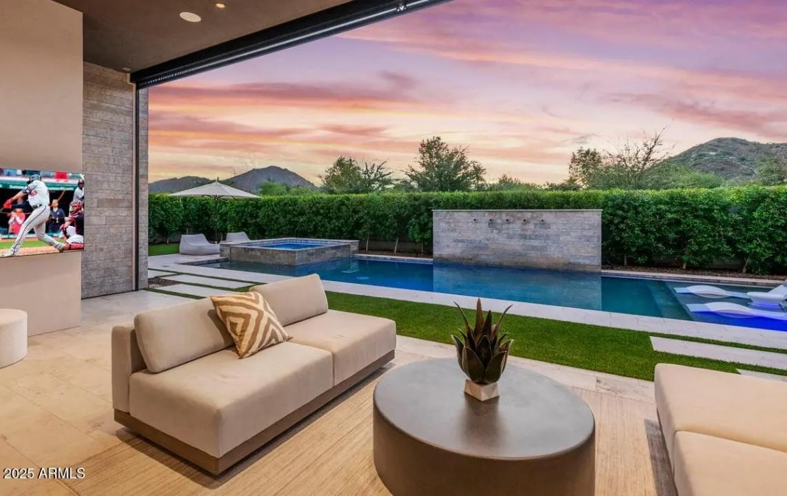 Real Estate Picture 58