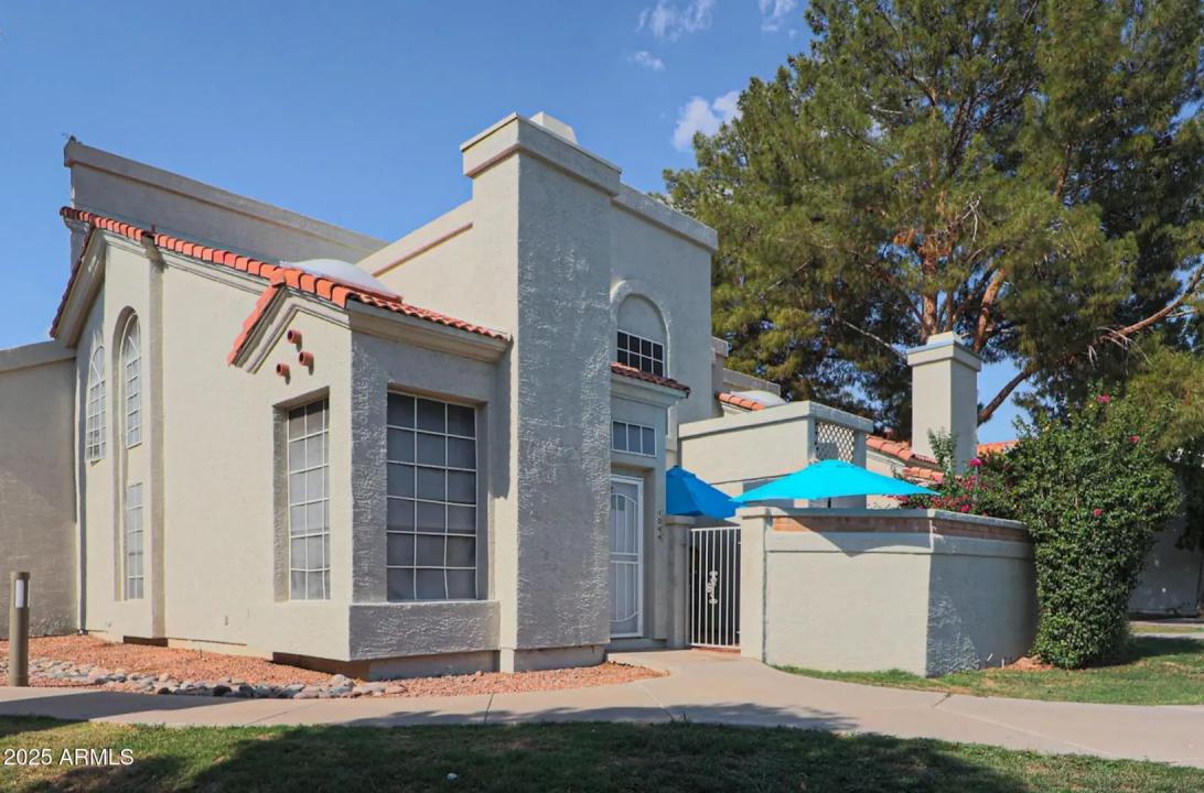 Real Estate Picture 1