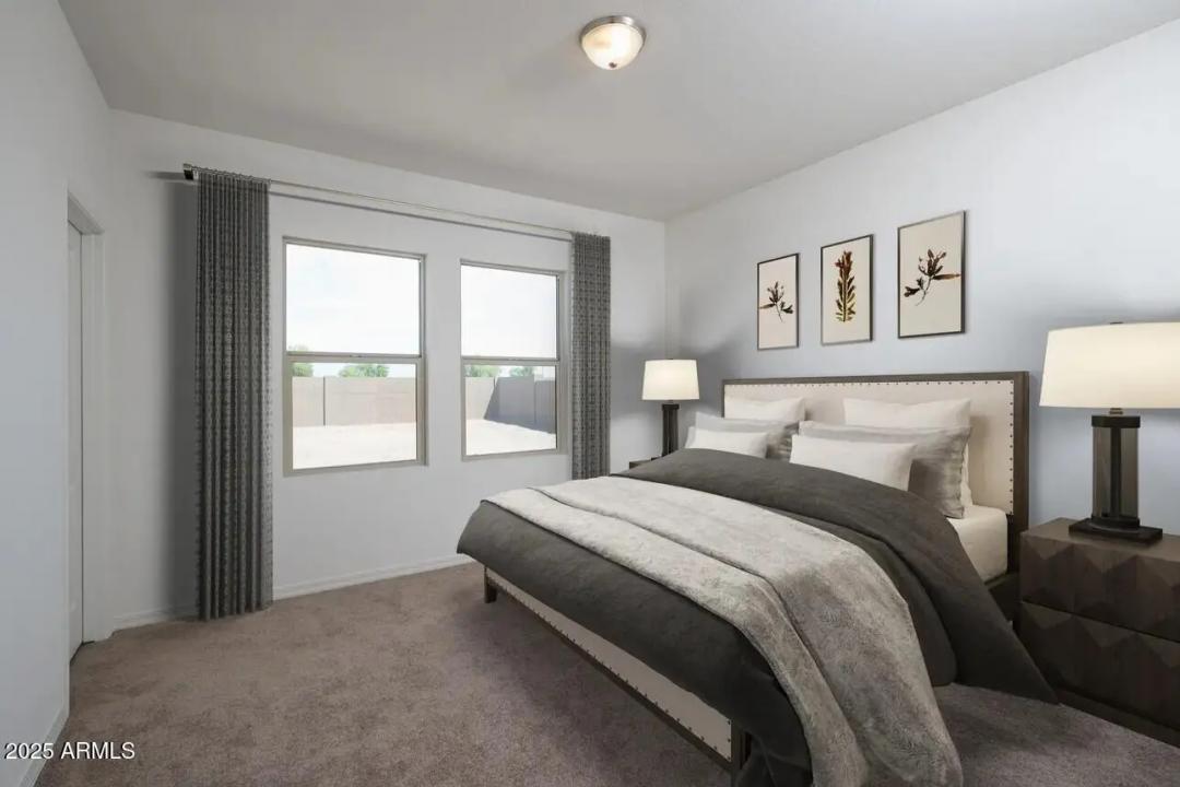 Real Estate Picture 14