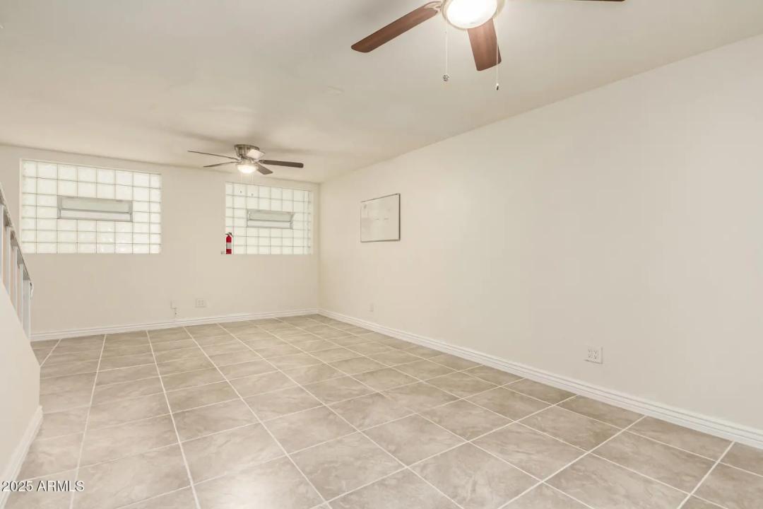 Real Estate Picture 20