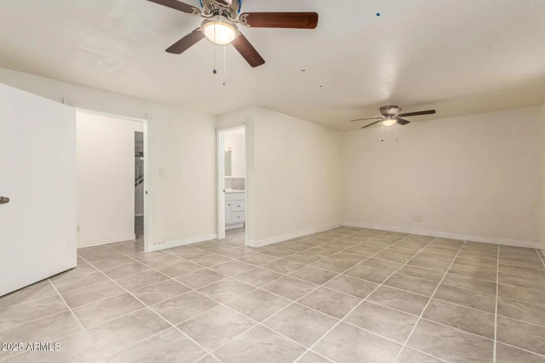 Real Estate Picture 27