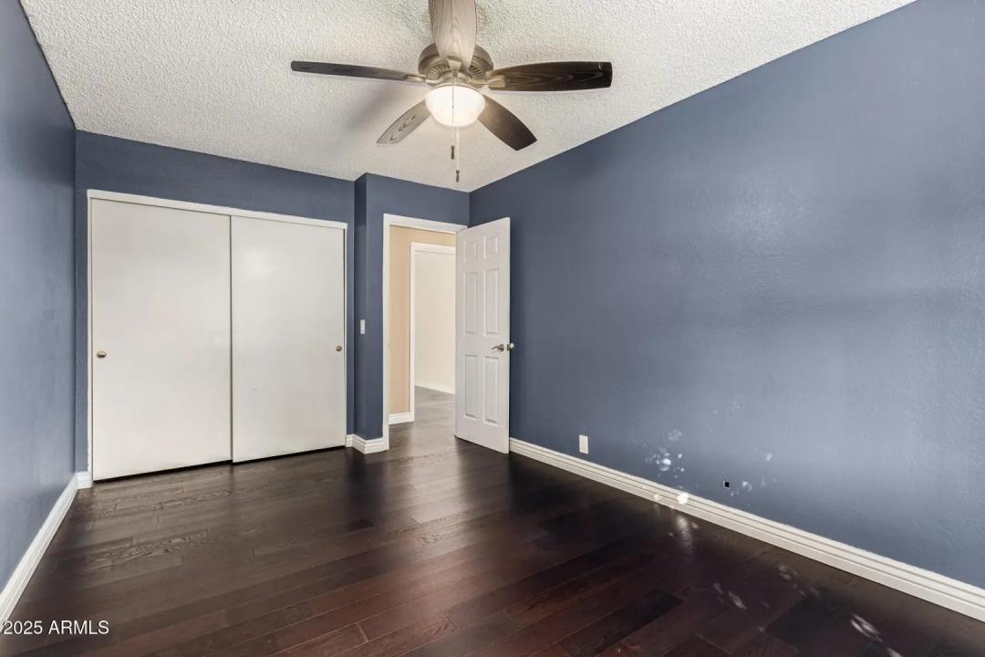 Real Estate Picture 28