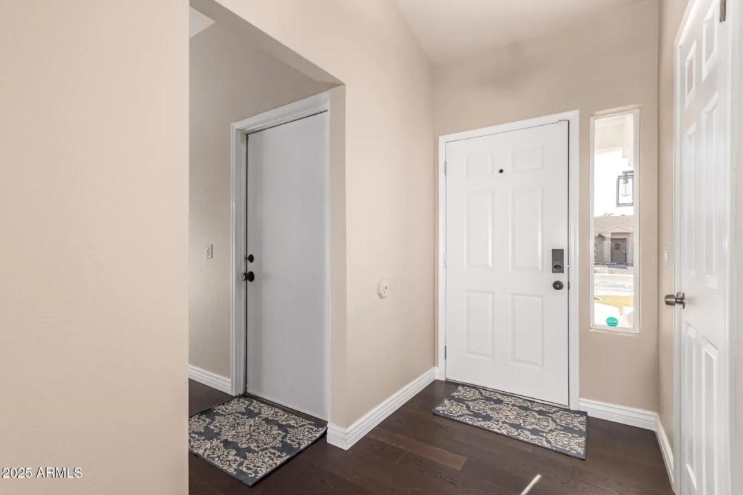 Real Estate Picture 2