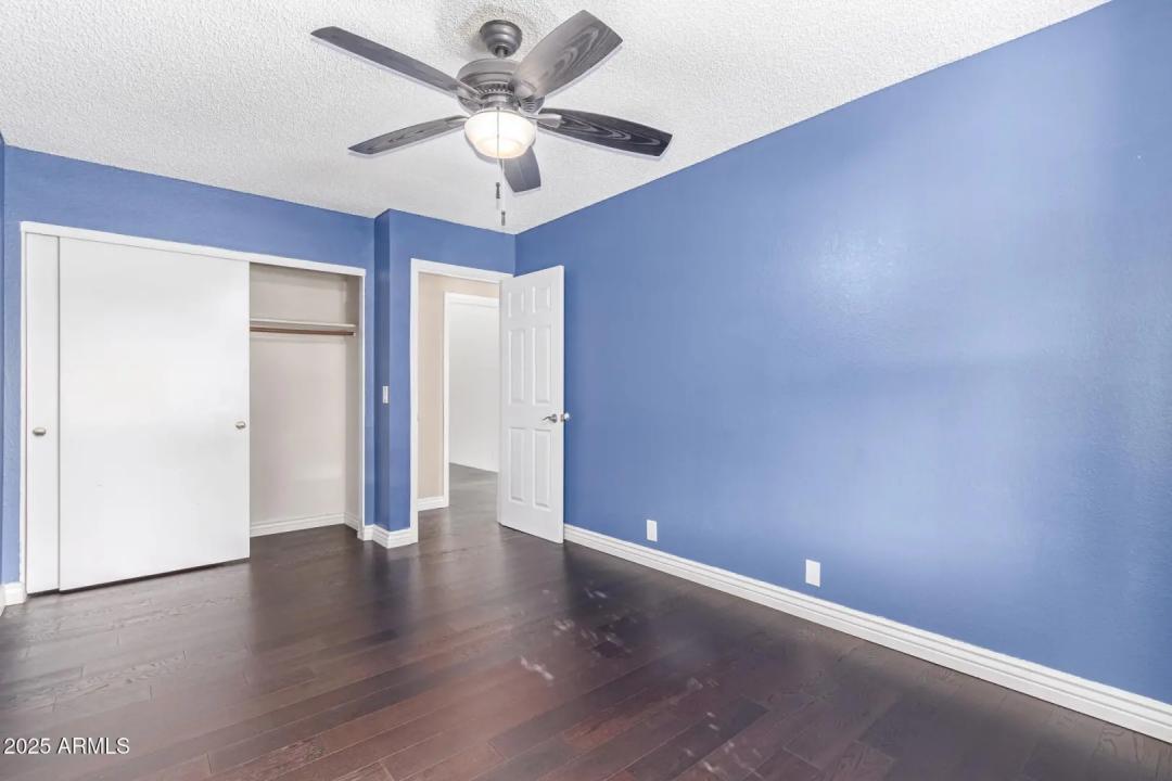 Real Estate Picture 23