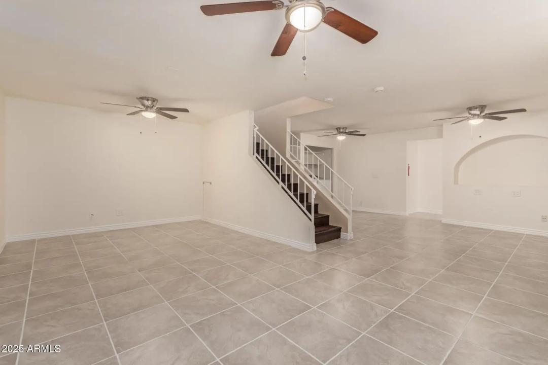 Real Estate Picture 25