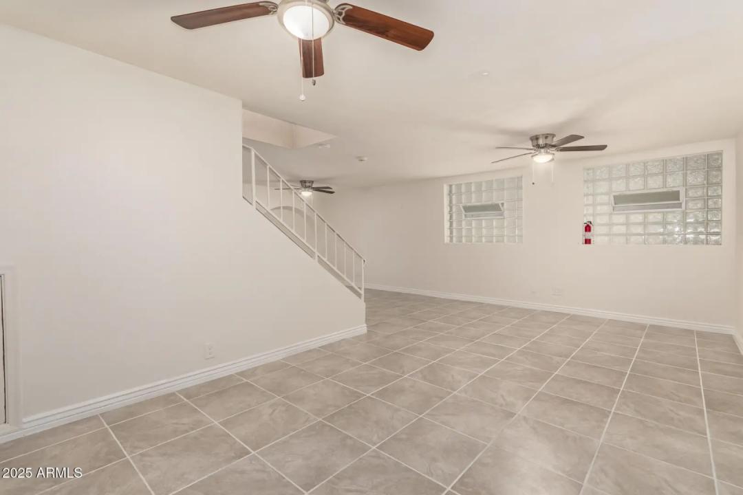 Real Estate Picture 26