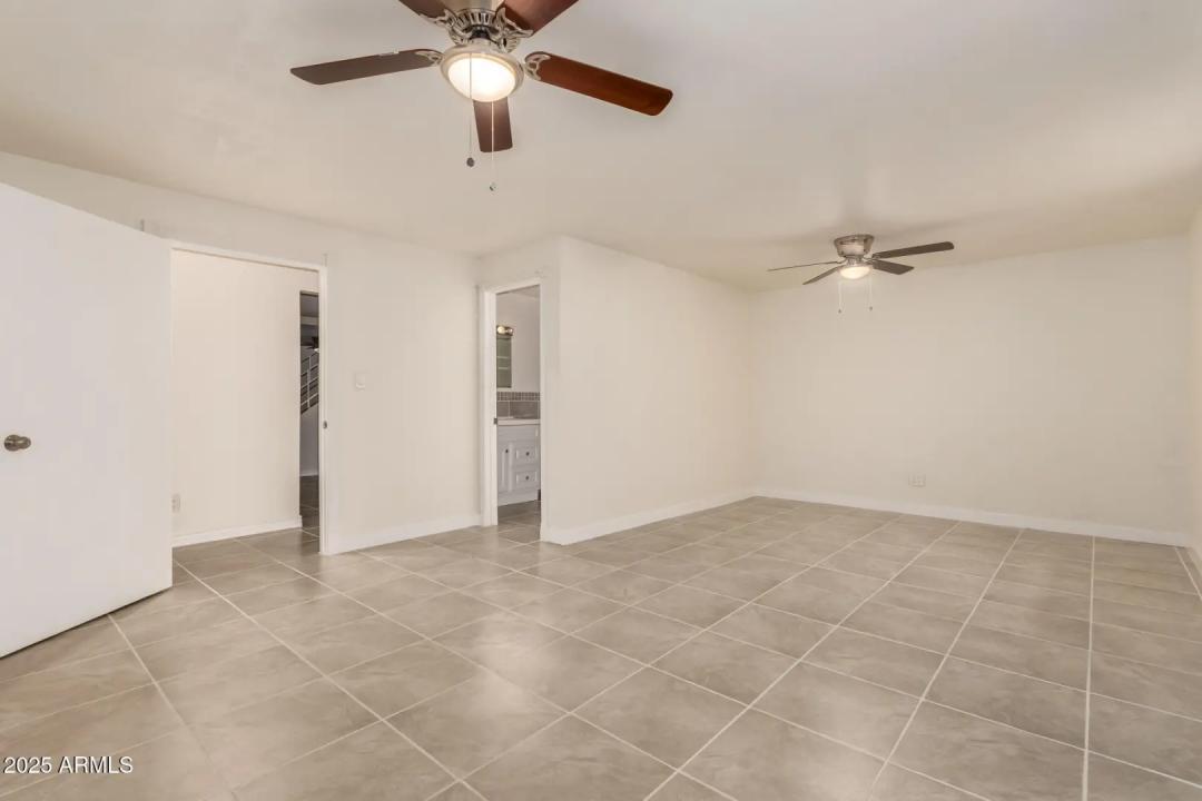 Real Estate Picture 30