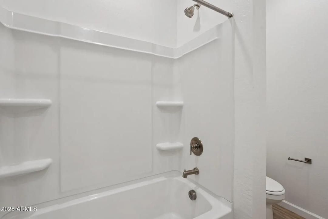 Real Estate Picture 29