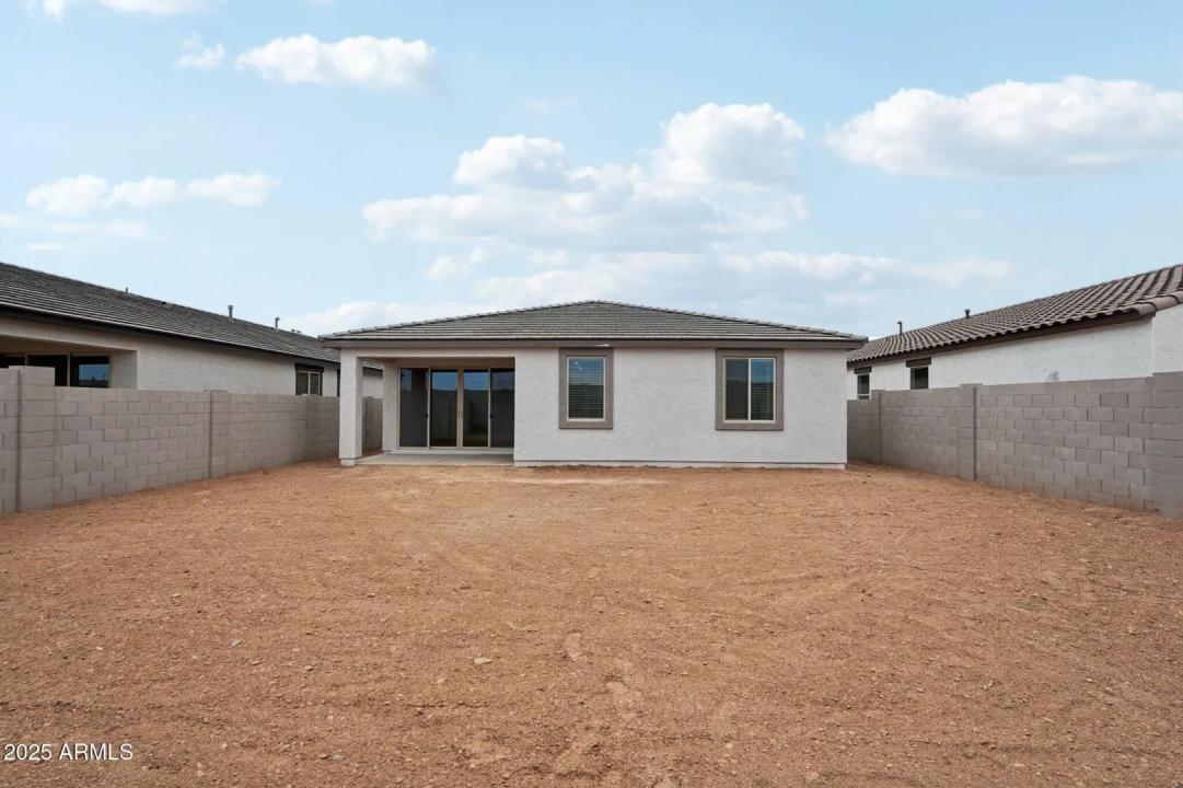Real Estate Picture 34