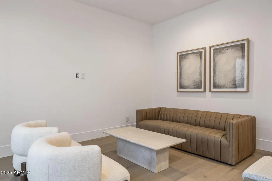 Real Estate Picture 48