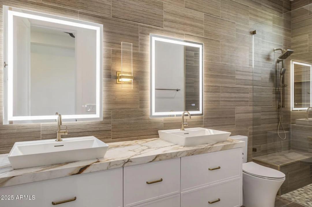 Real Estate Picture 45