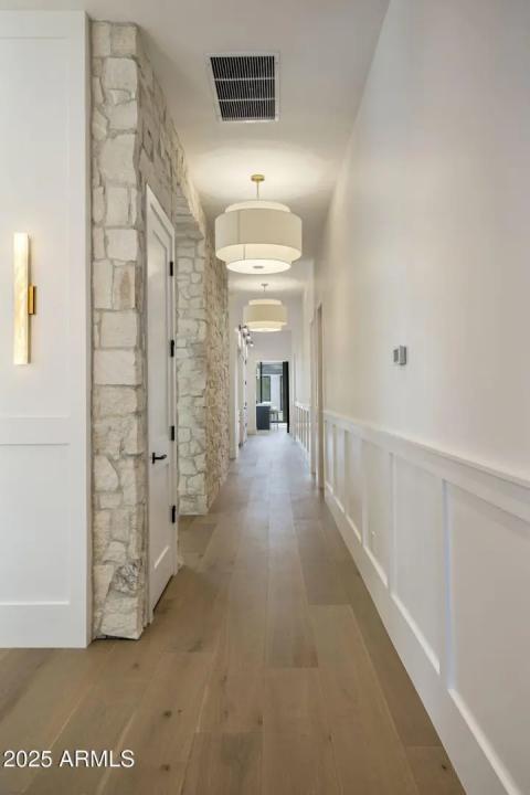 Real Estate Picture 36