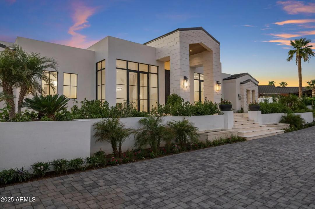 Real Estate Picture 2