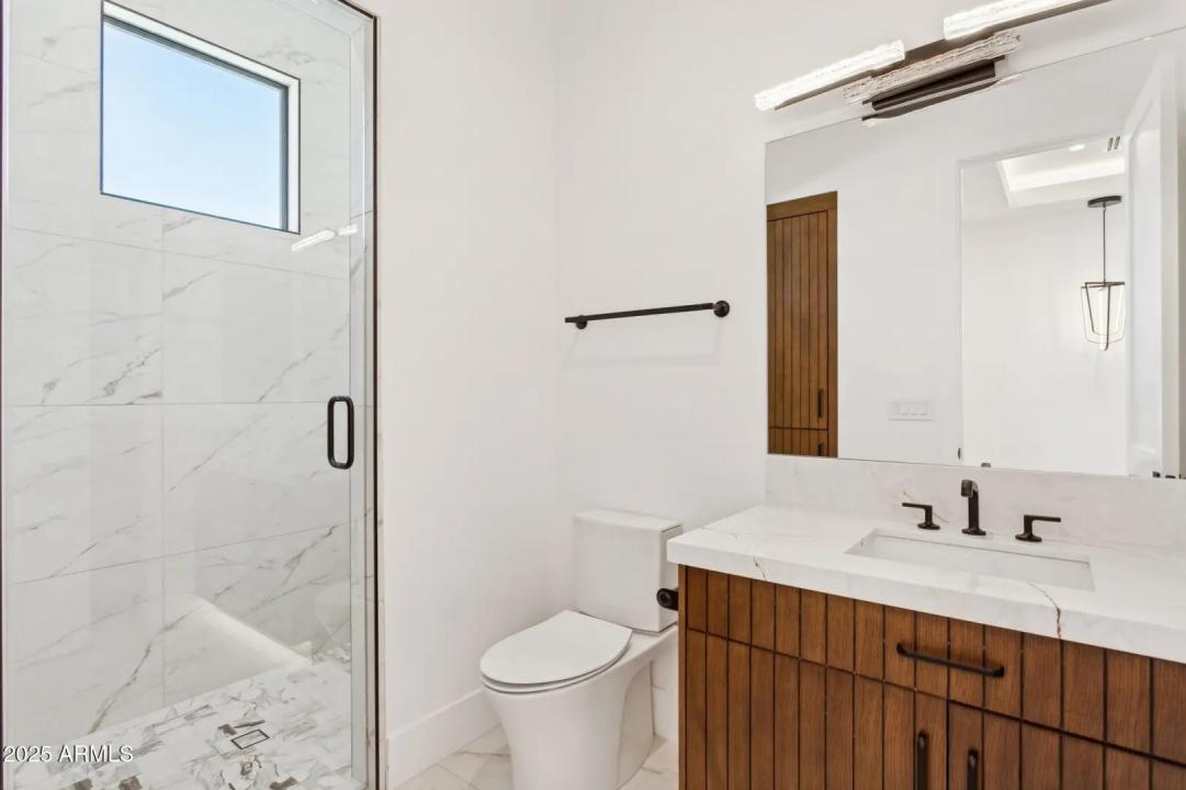 Real Estate Picture 67