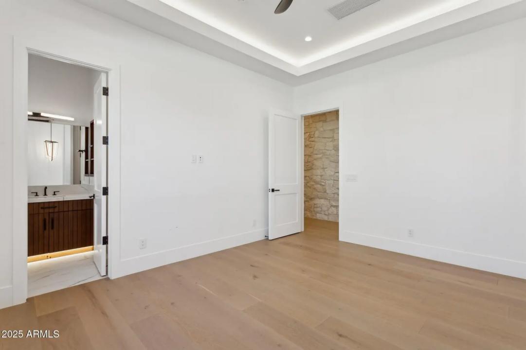 Real Estate Picture 68