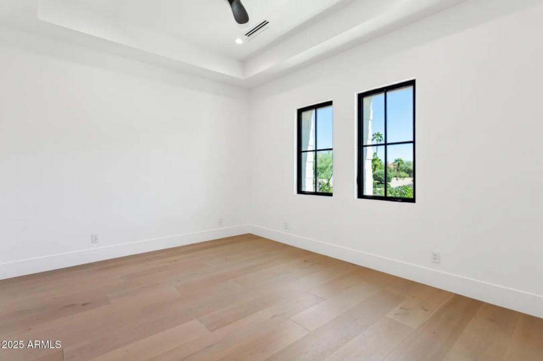 Real Estate Picture 58