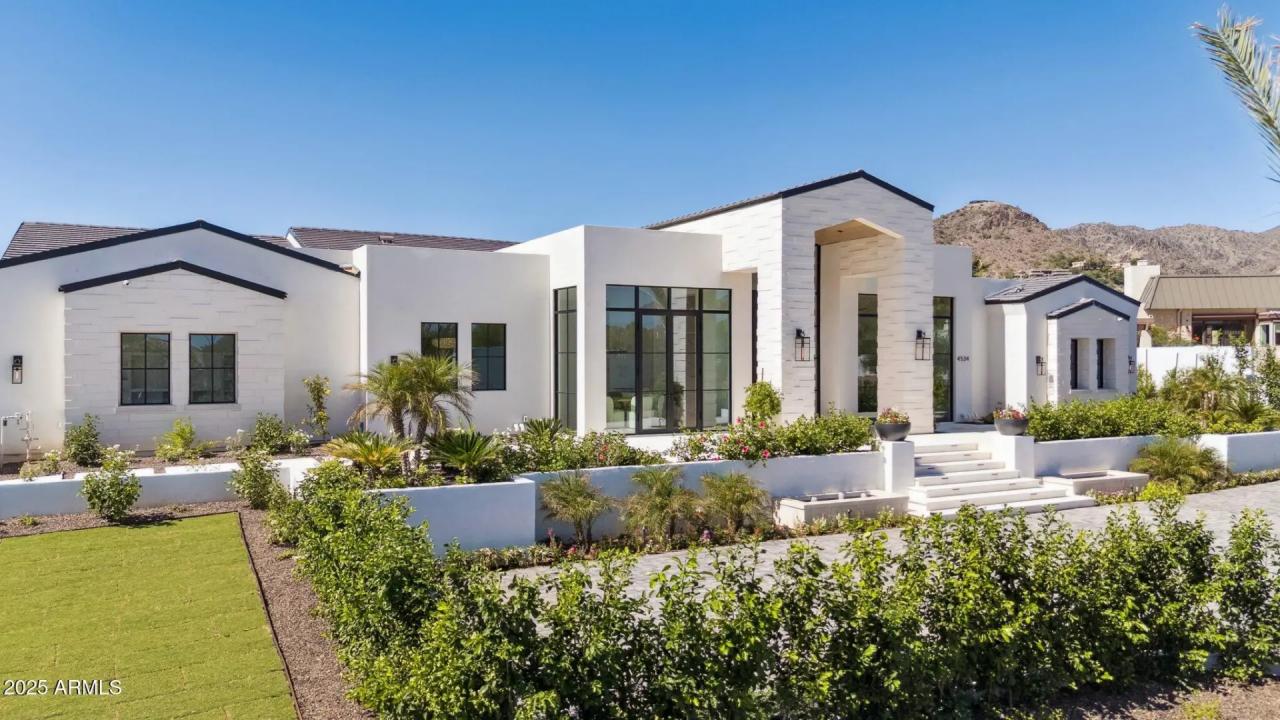 Real Estate Picture 1