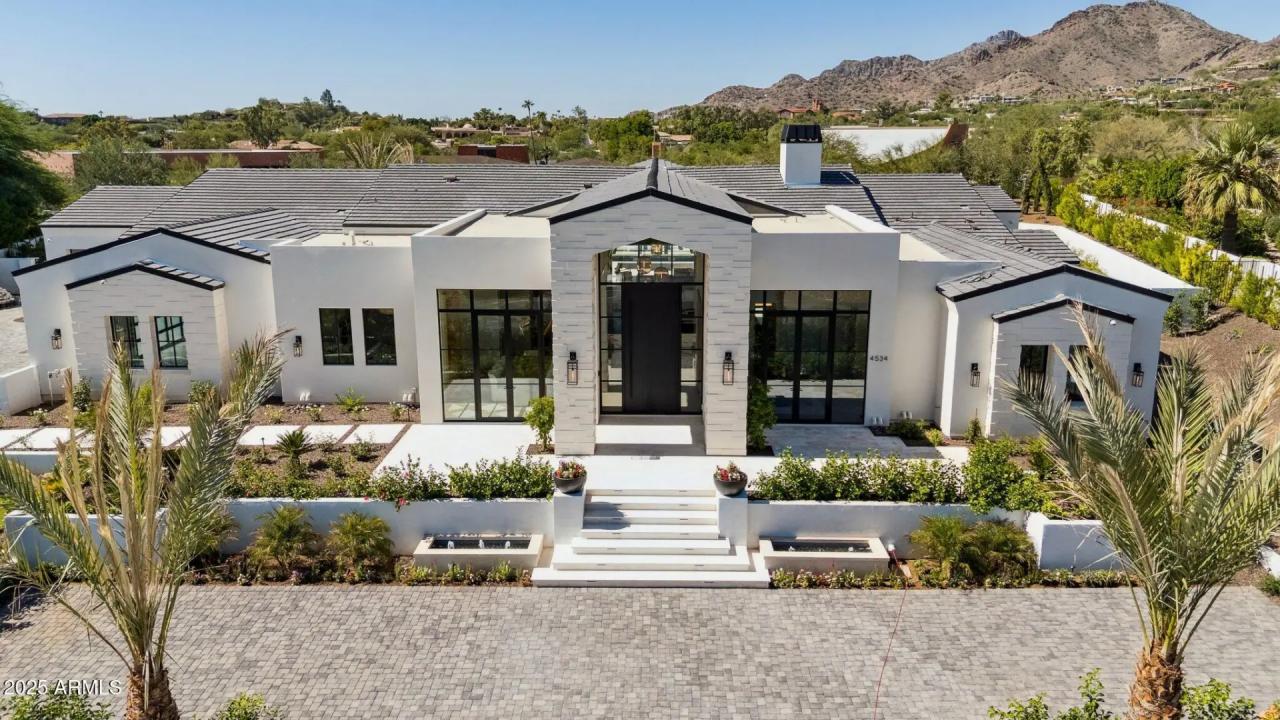 Real Estate Picture 64