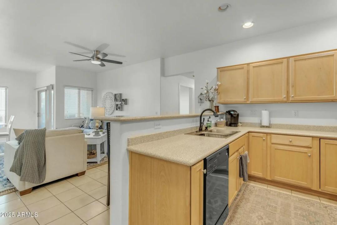 Real Estate Picture 10