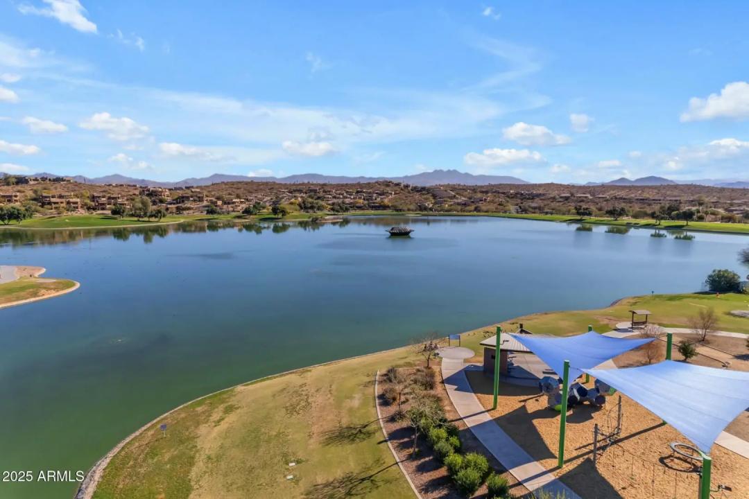 Real Estate Picture 36