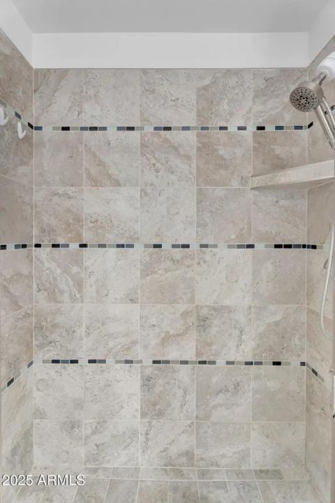 Real Estate Picture 15