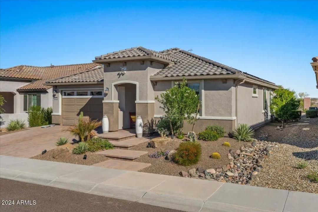 Real Estate Picture 13